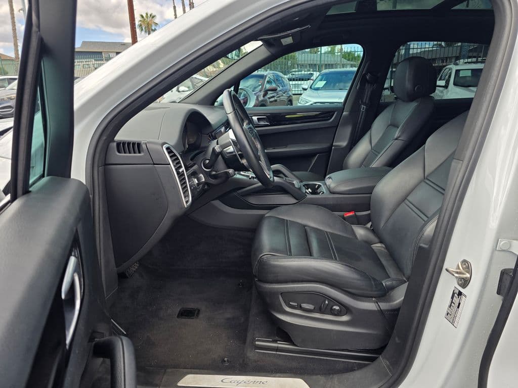 2022 Porsche Cayenne E-Hybrid - Photo 15