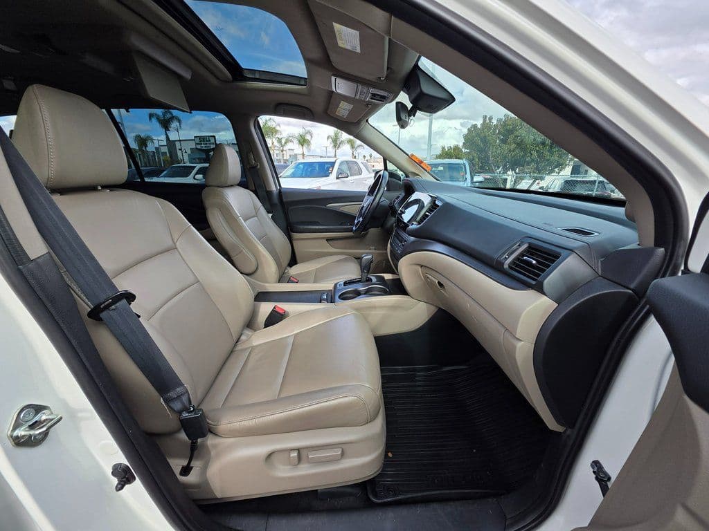 2019 Honda Pilot EX-L - Photo 10
