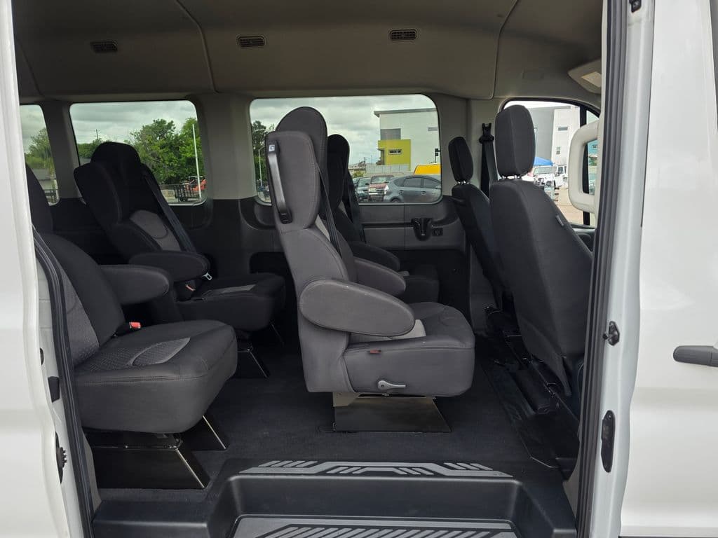 2023 Ford Transit-350 XLT - Photo 10