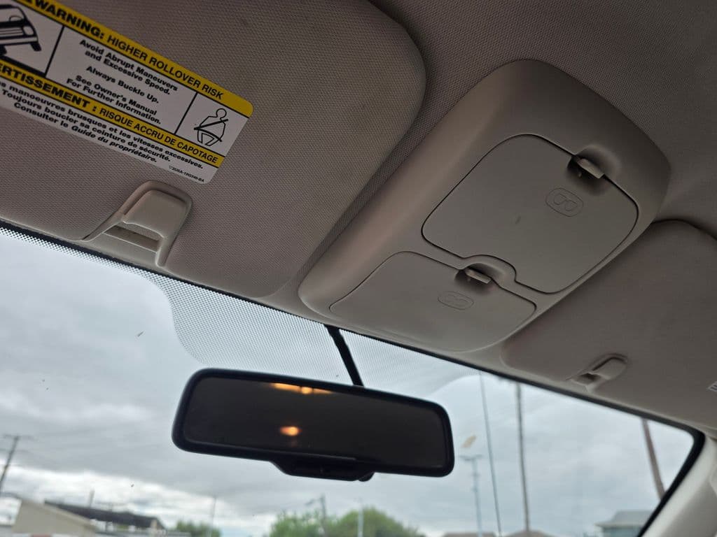 2010 Ford Escape Hybrid - Photo 11