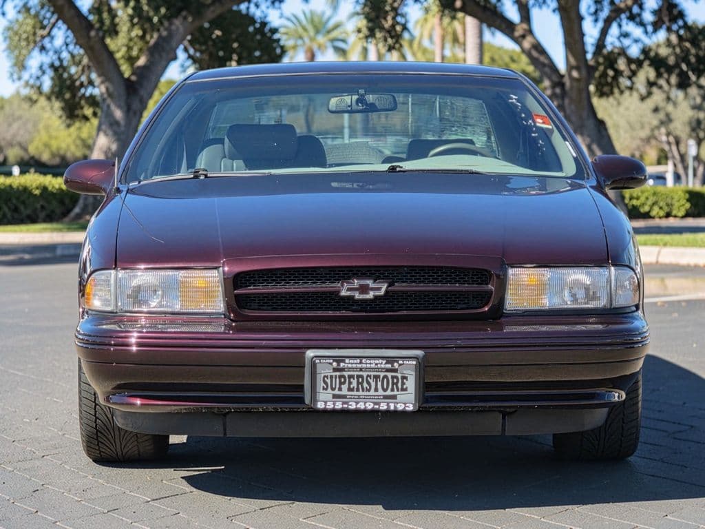 1996 Chevrolet Caprice SS - Photo 3