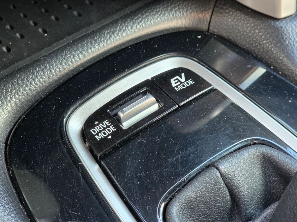 2024 Toyota Corolla Cross Hybrid S - Photo 33