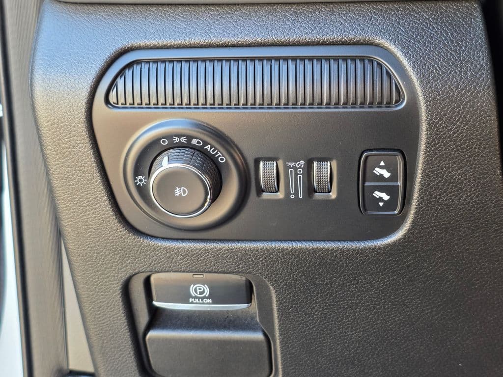 2024 Jeep Wagoneer Series II - Photo 47