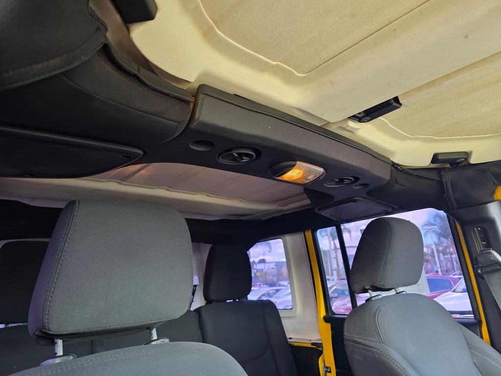 2015 Jeep Wrangler Unlimited Sport - Photo 14