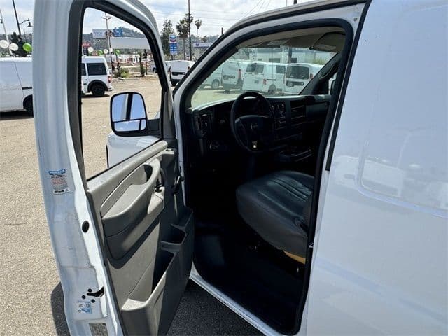 2014 GMC Savana 2500 Work Van - Photo 41