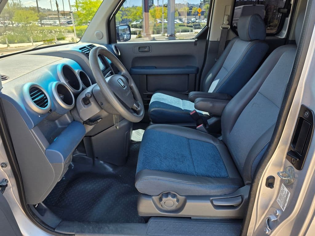 2004 Honda Element EX - Photo 18