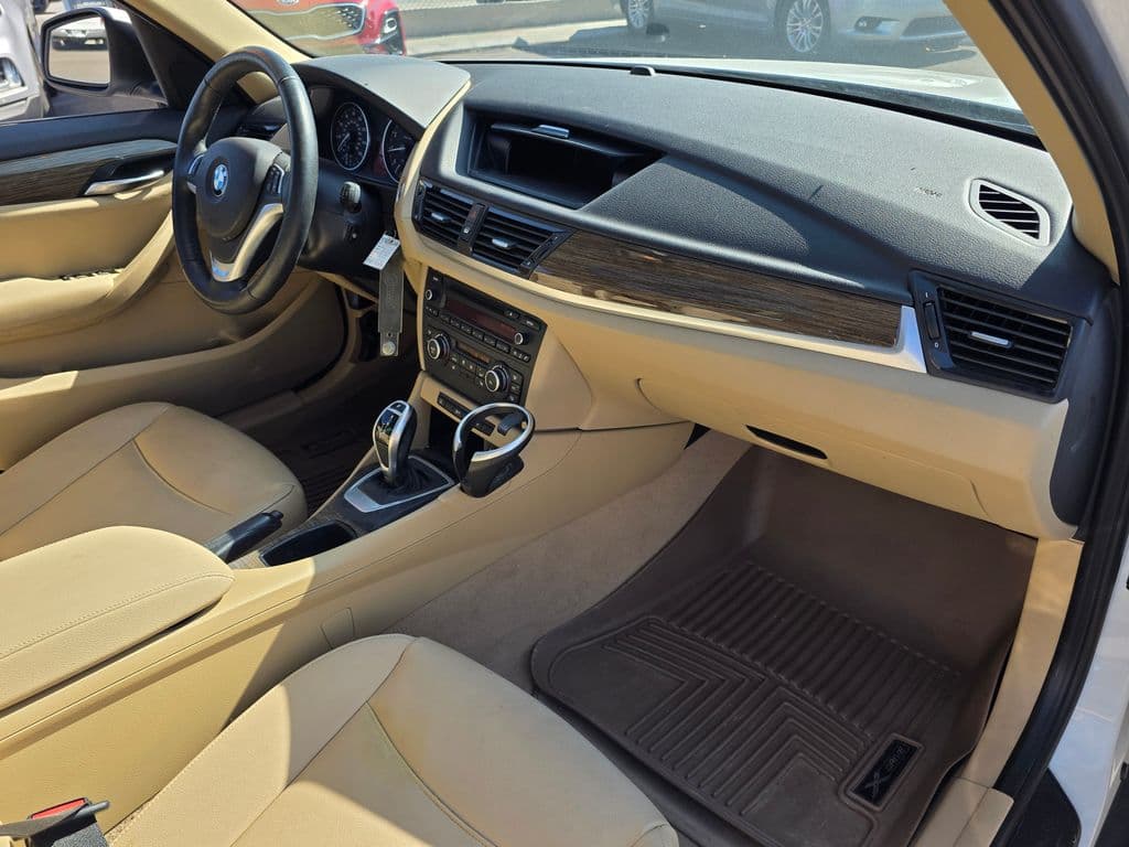 2015 BMW X1 xDrive28i - Photo 9