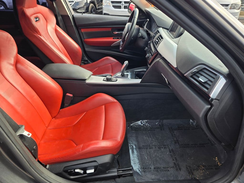 2018 BMW 3 Series 320i - Photo 12