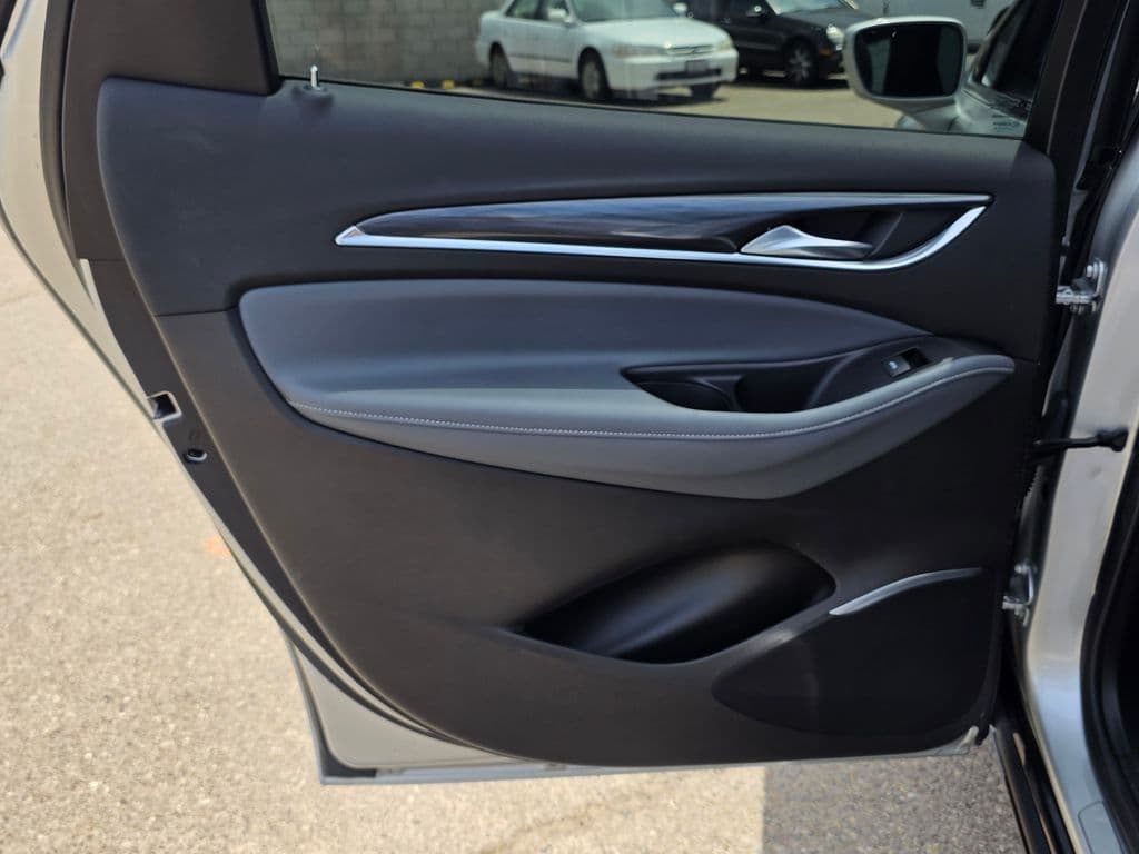 2019 Buick Enclave Essence - Photo 24
