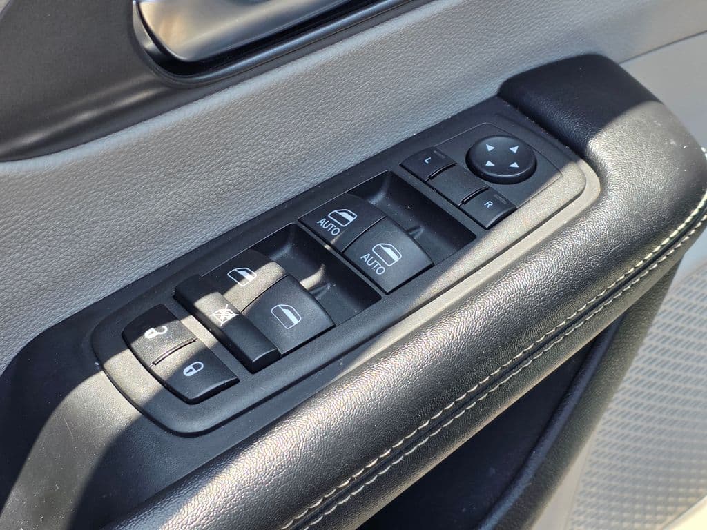 2022 Chrysler Pacifica Touring L - Photo 24