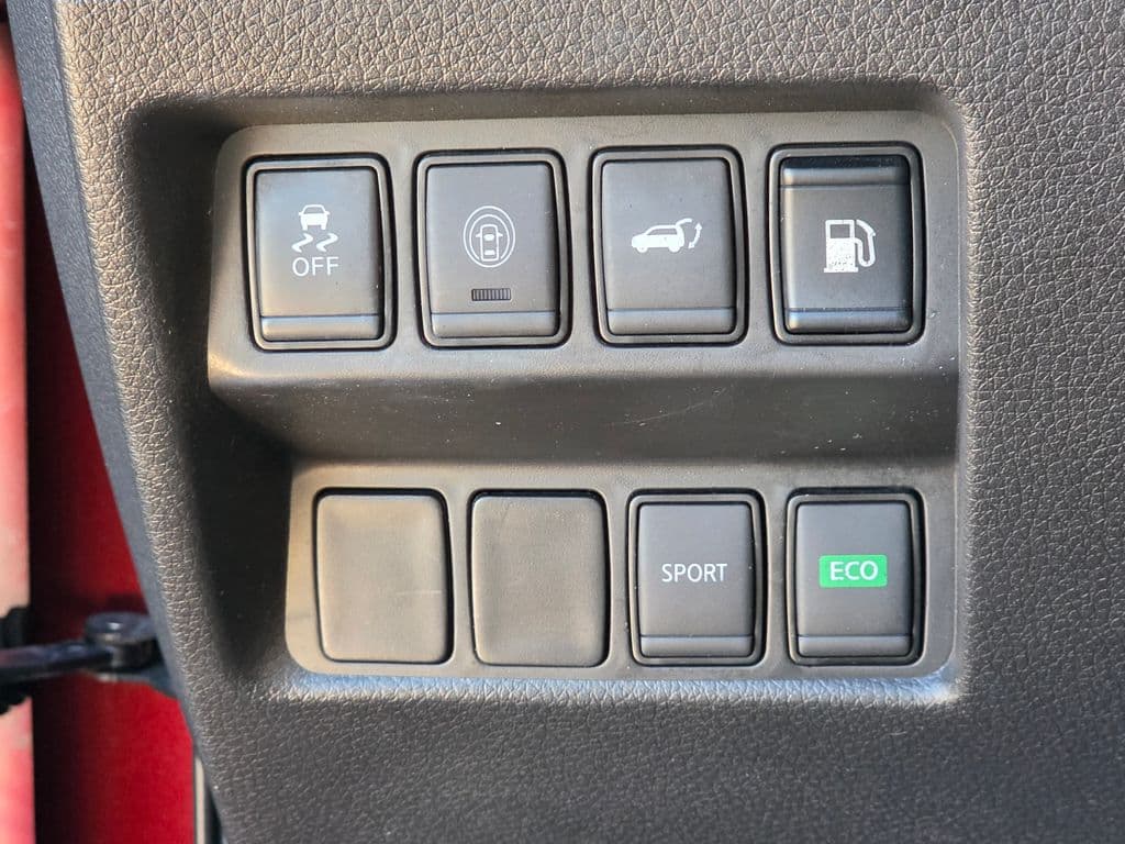 2019 Nissan Rogue SV - Photo 43