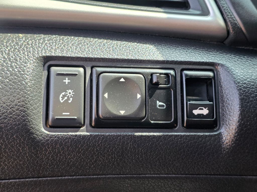 2018 Nissan Sentra SV - Photo 34