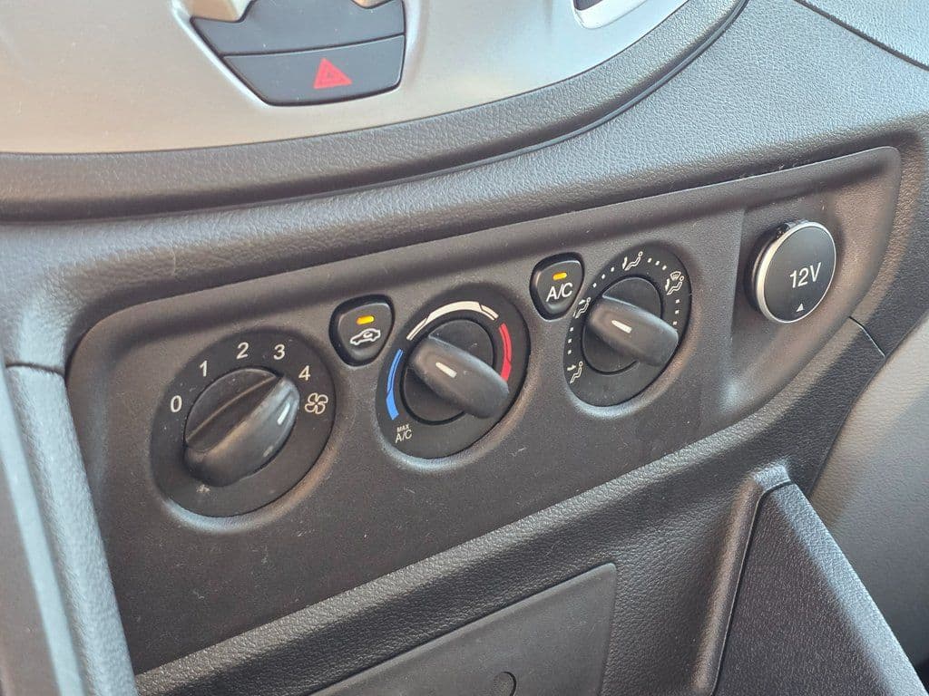 2018 Ford Transit-350 XLT - Photo 33