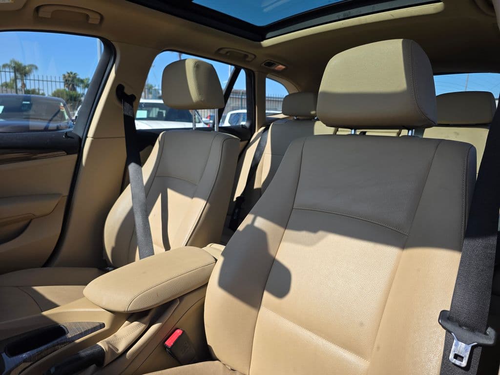 2015 BMW X1 xDrive28i - Photo 17