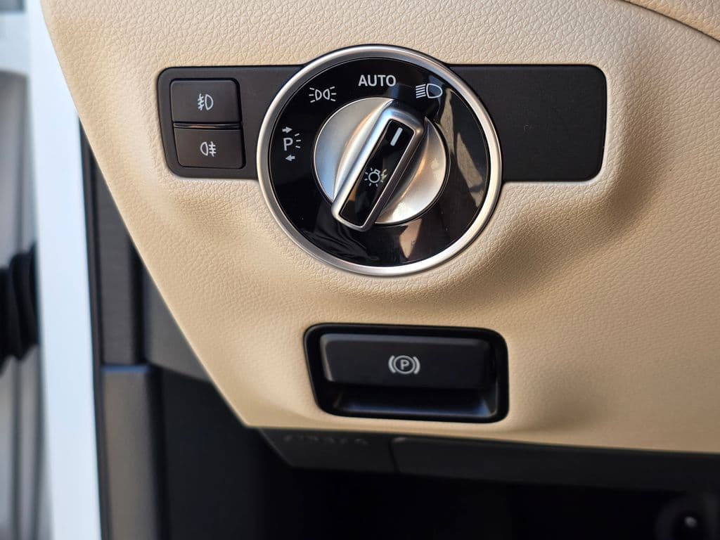 2019 Mercedes-Benz GLA GLA 250 - Photo 44