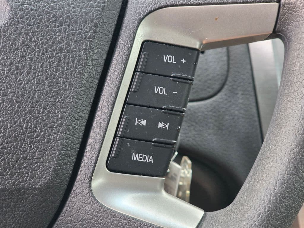 2011 Ford Fusion SE - Photo 28