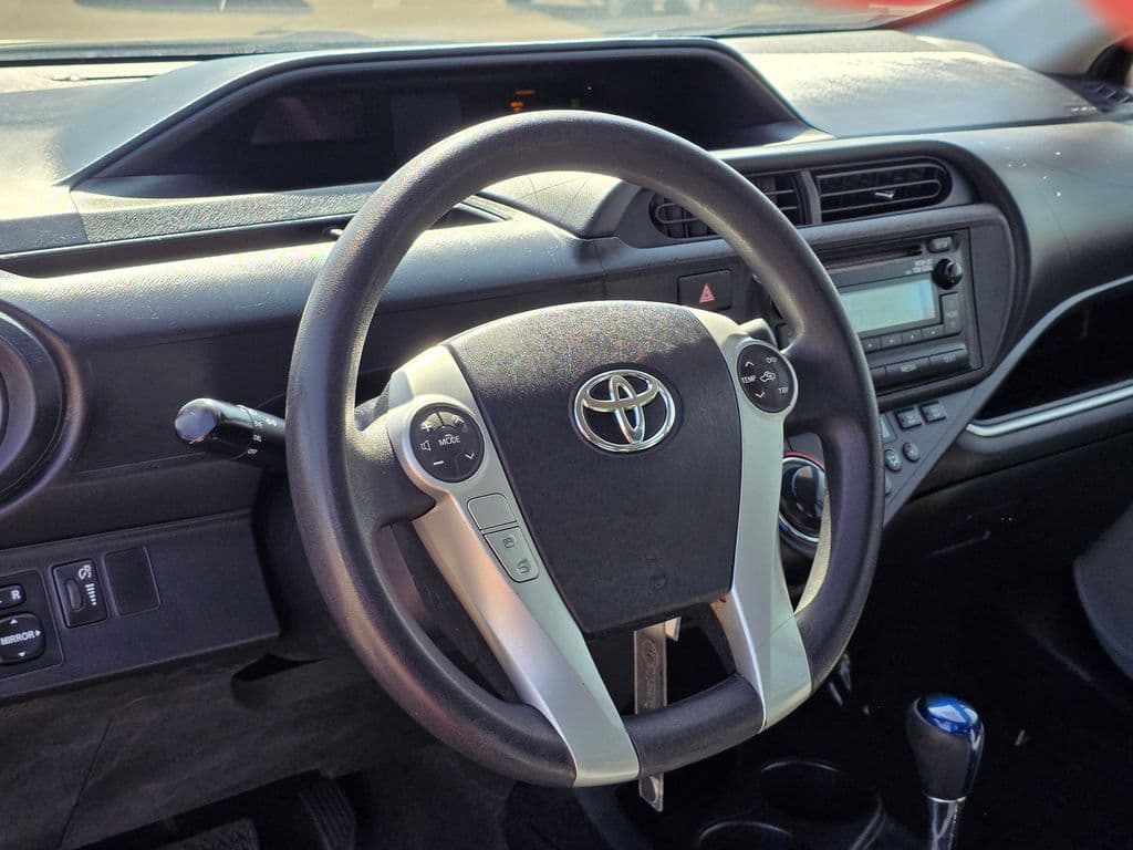 2014 Toyota Prius c Two - Photo 16