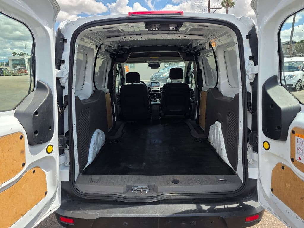 2020 Ford Transit Connect XLT - Photo 17