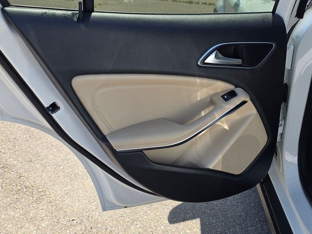 2019 Mercedes-Benz GLA GLA 250 - Photo 25