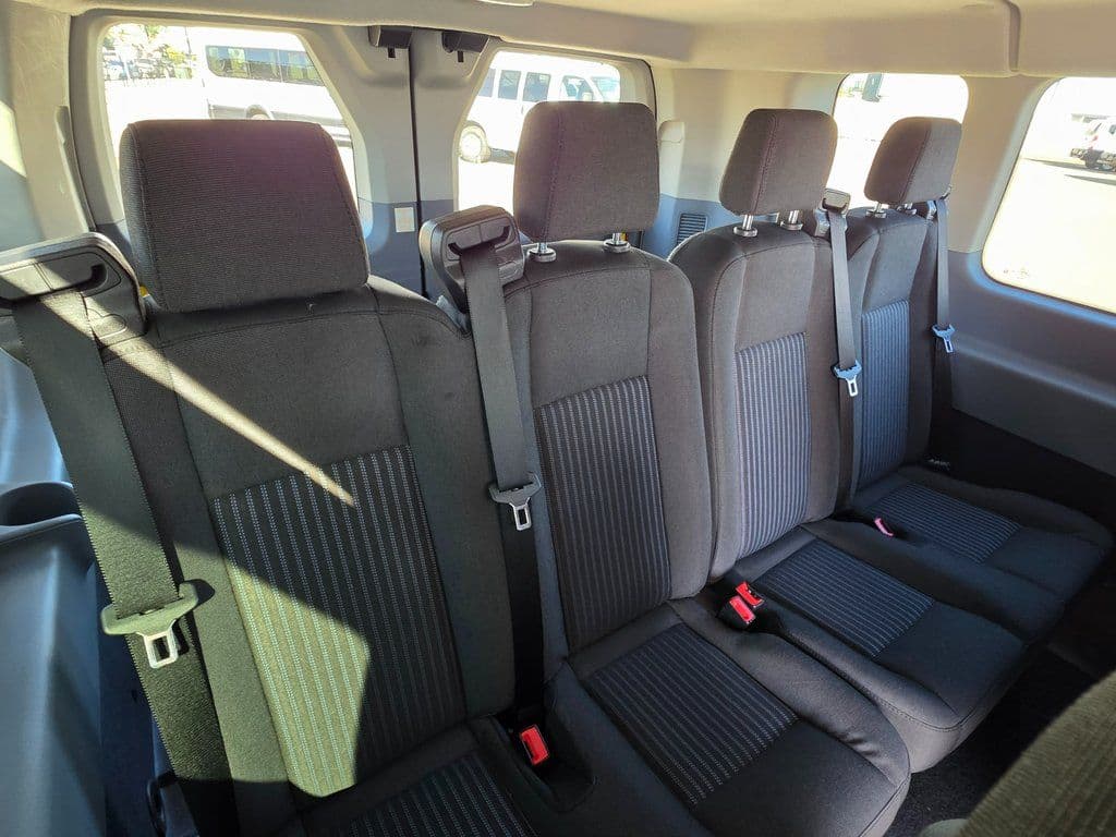 2018 Ford Transit-350 XLT - Photo 17