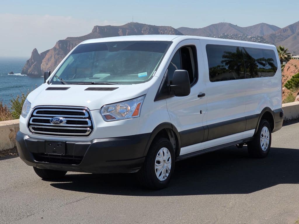 2019 Ford Transit-350 XLT - Photo 4