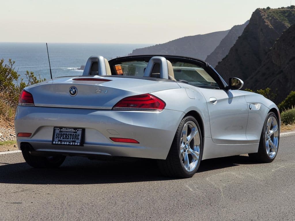 2012 BMW Z4 sDrive28i - Photo 8