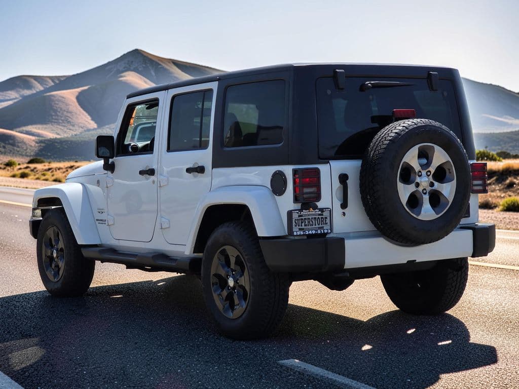 2016 Jeep Wrangler Unlimited Sahara - Photo 6