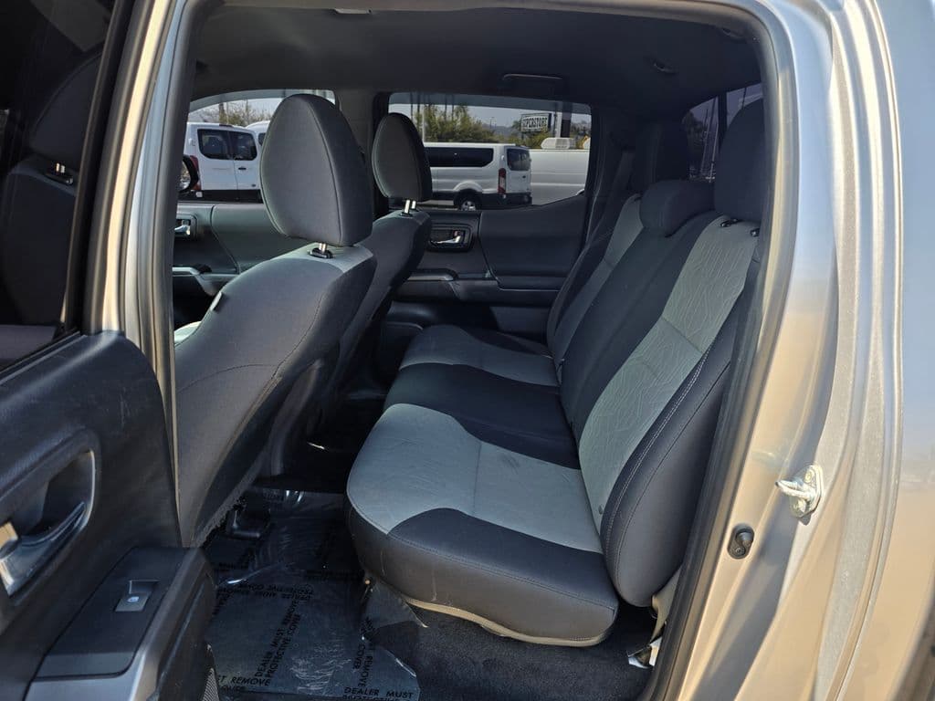 2021 Toyota Tacoma TRD Off-Road - Photo 19