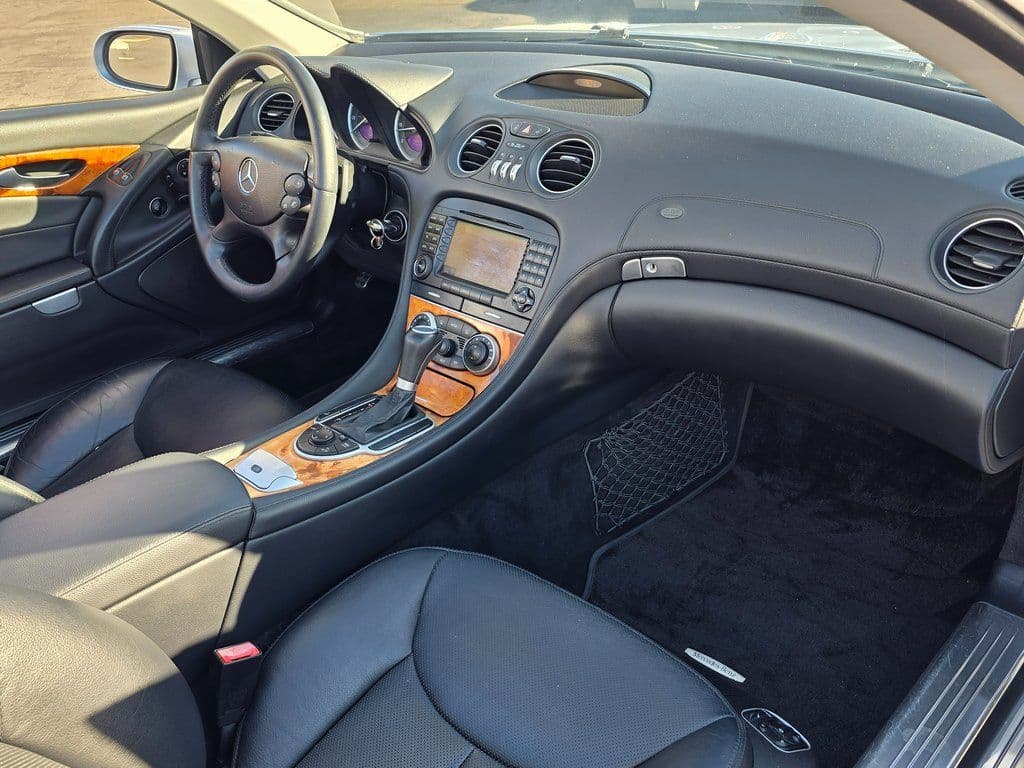 2007 Mercedes-Benz SL-Class SL 550 - Photo 9