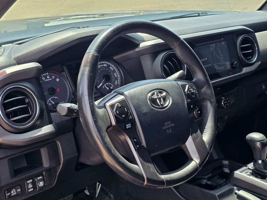 2017 Toyota Tacoma TRD Off-Road - Photo 14