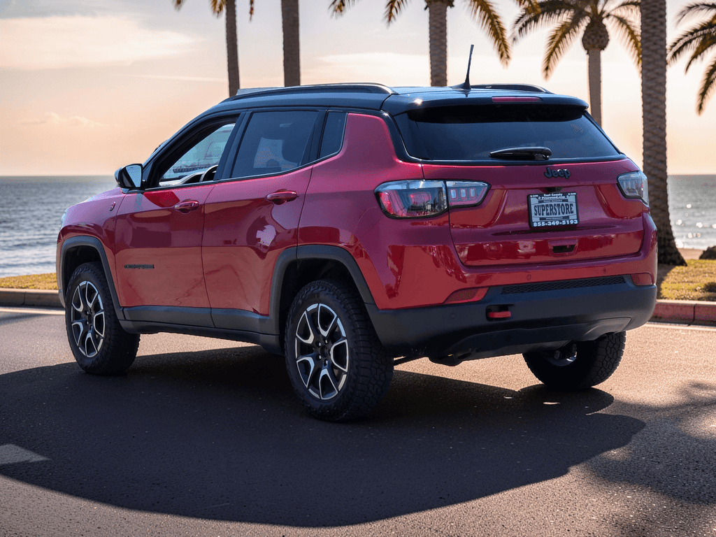 2025 Jeep Compass Trailhawk - Photo 5