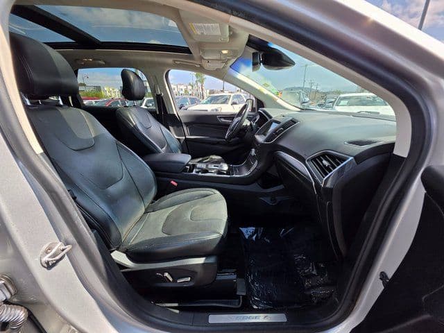 2019 Ford Edge Titanium - Photo 10