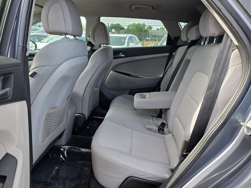 2018 Hyundai Tucson SE - Photo 8