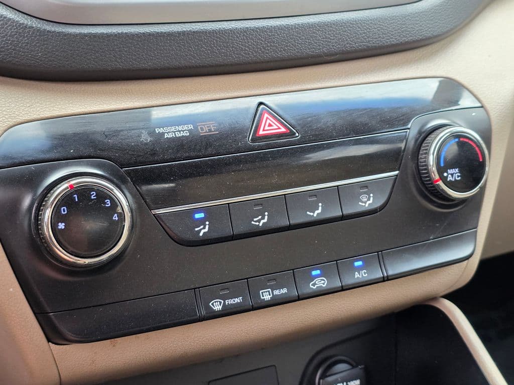 2016 Hyundai Tucson SE - Photo 29