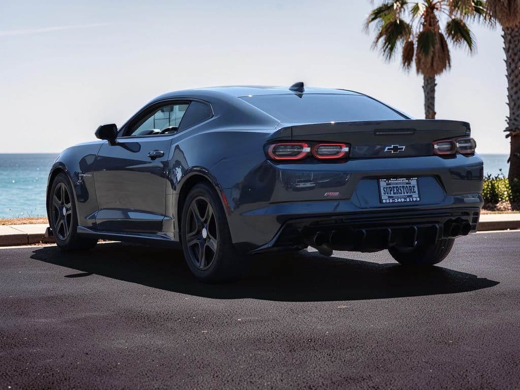 2019 Chevrolet Camaro 1LT - Photo 5
