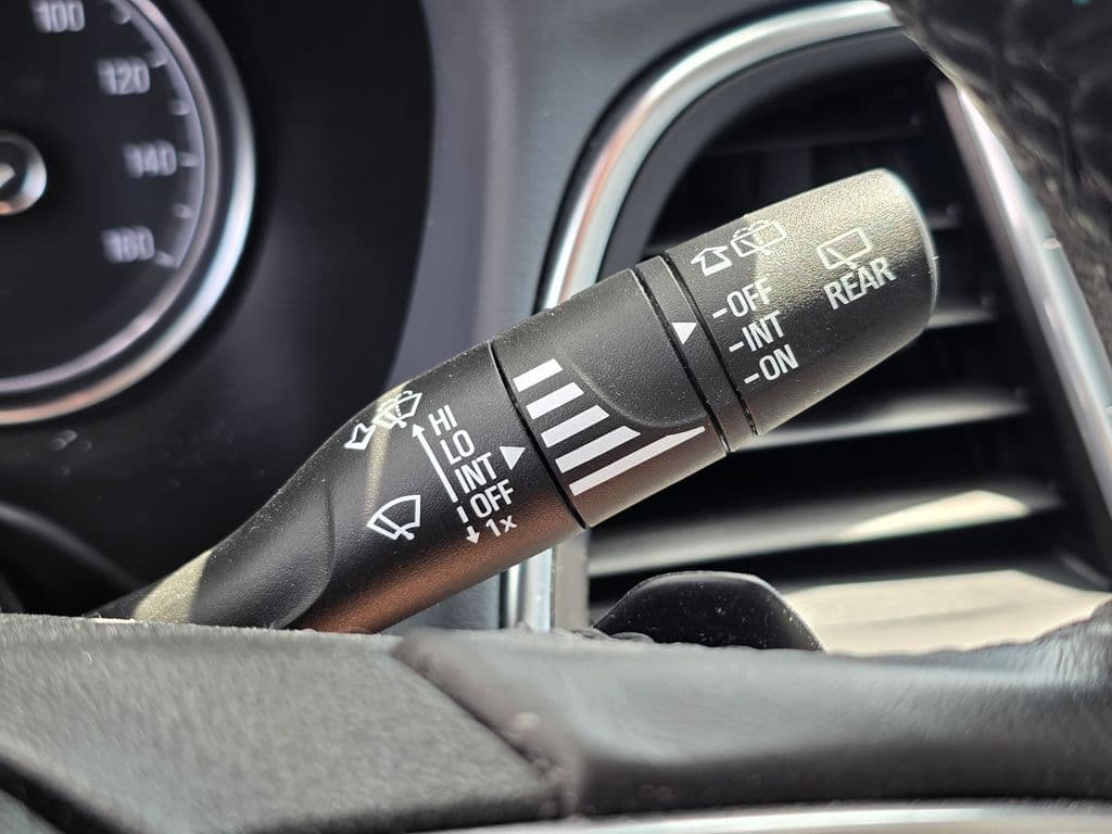 2019 Buick Enclave Essence - Photo 46
