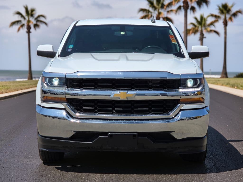 2019 Chevrolet Silverado 1500 LD LT - Photo 3
