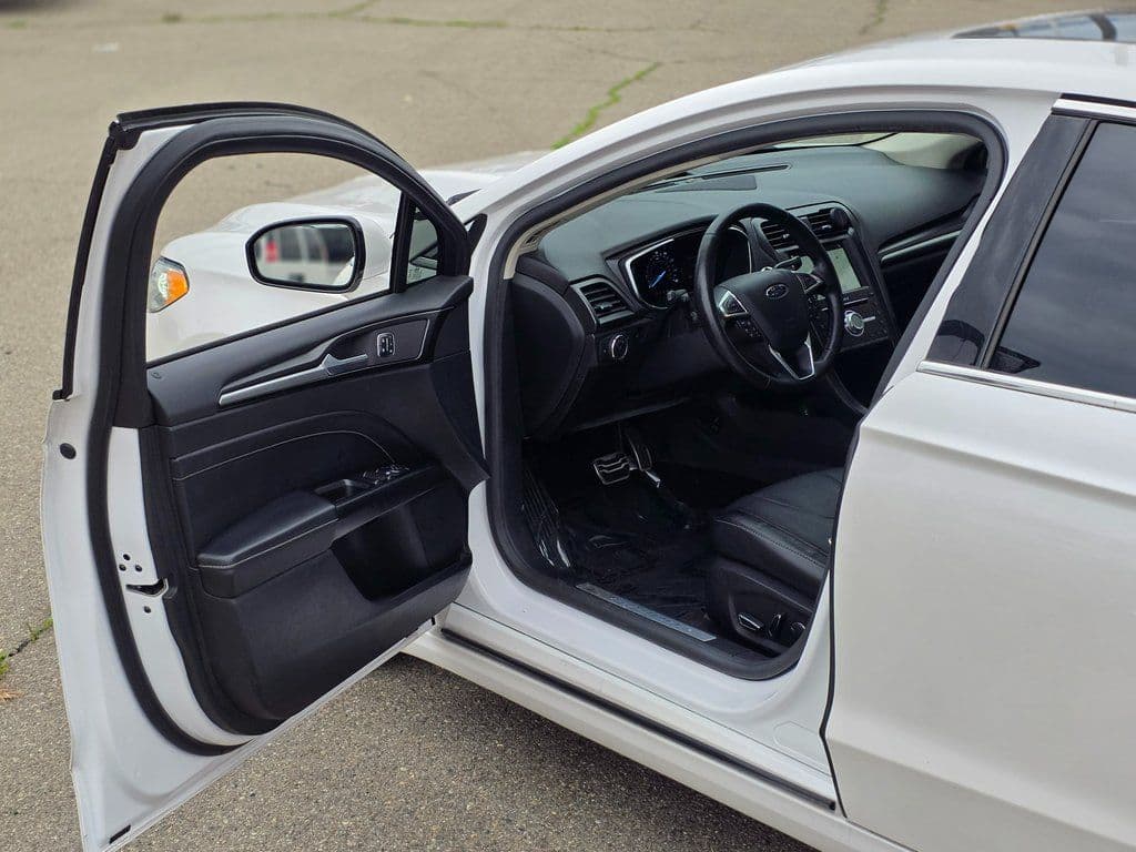2017 Ford Fusion Titanium - Photo 39