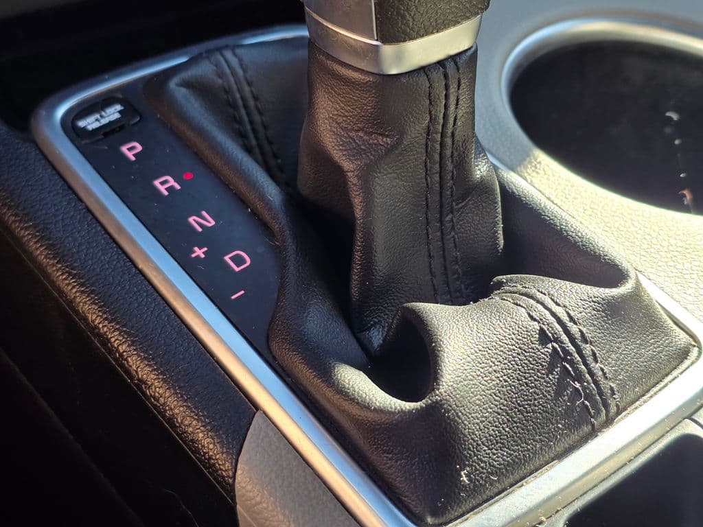 2020 Kia Sportage S - Photo 32