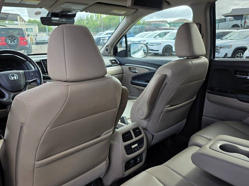 2019 Honda Pilot EX-L - Photo 21