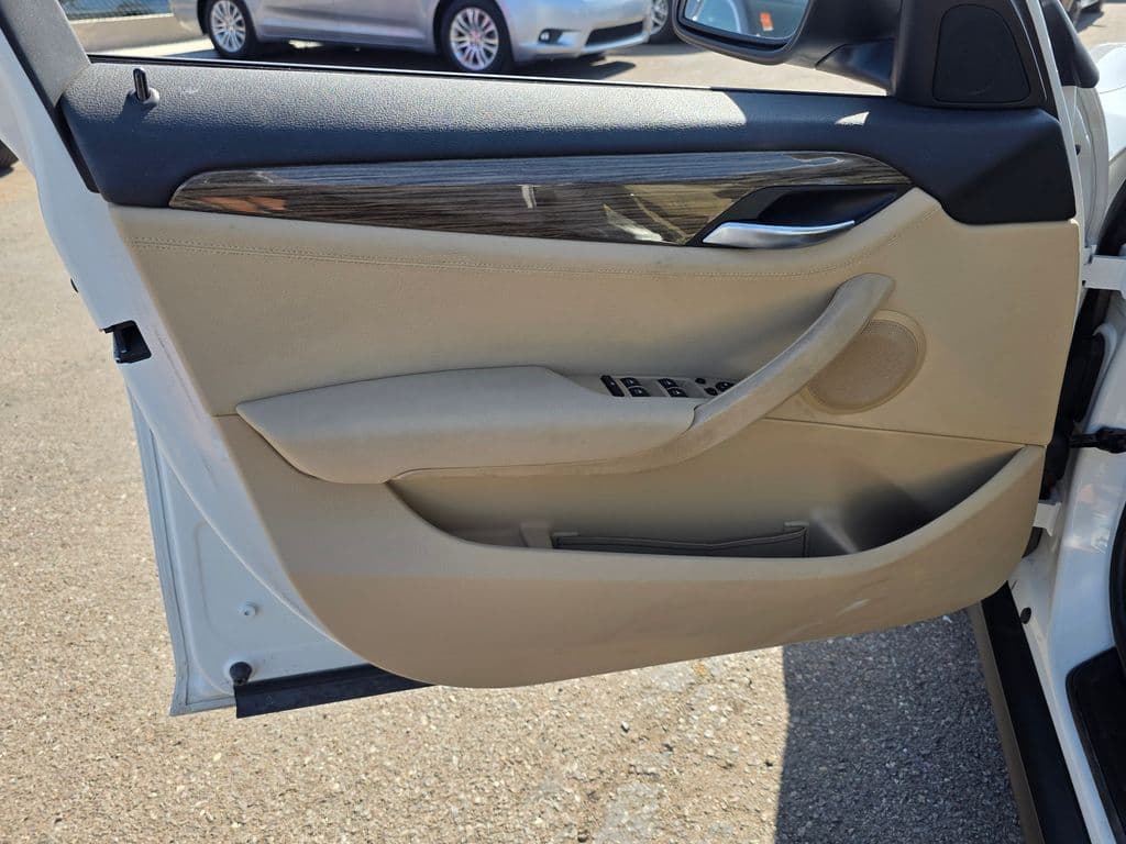 2015 BMW X1 xDrive28i - Photo 22