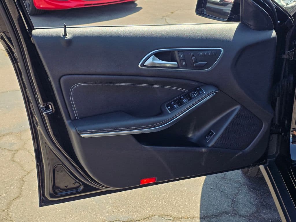 2016 Mercedes-Benz GLA GLA 250 - Photo 26