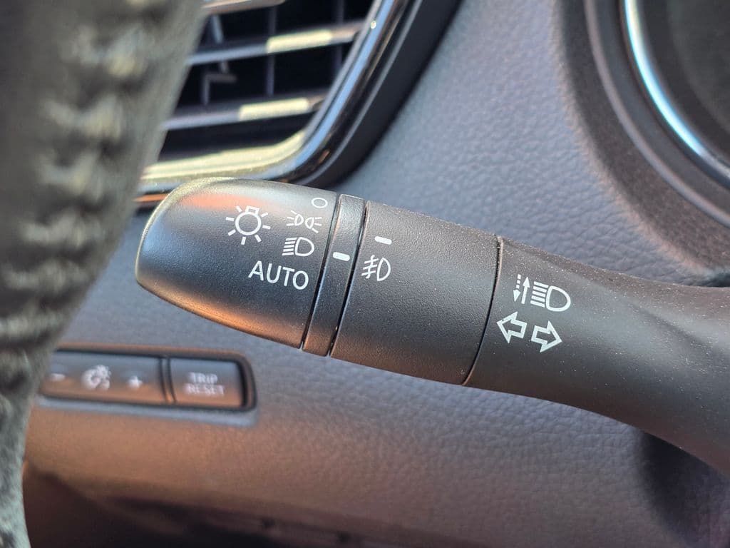 2019 Nissan Rogue SV - Photo 39