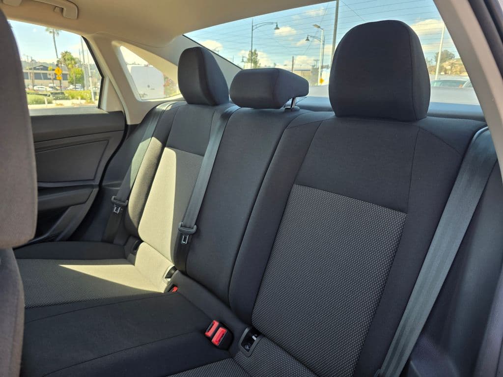 2021 Volkswagen Jetta - Photo 19