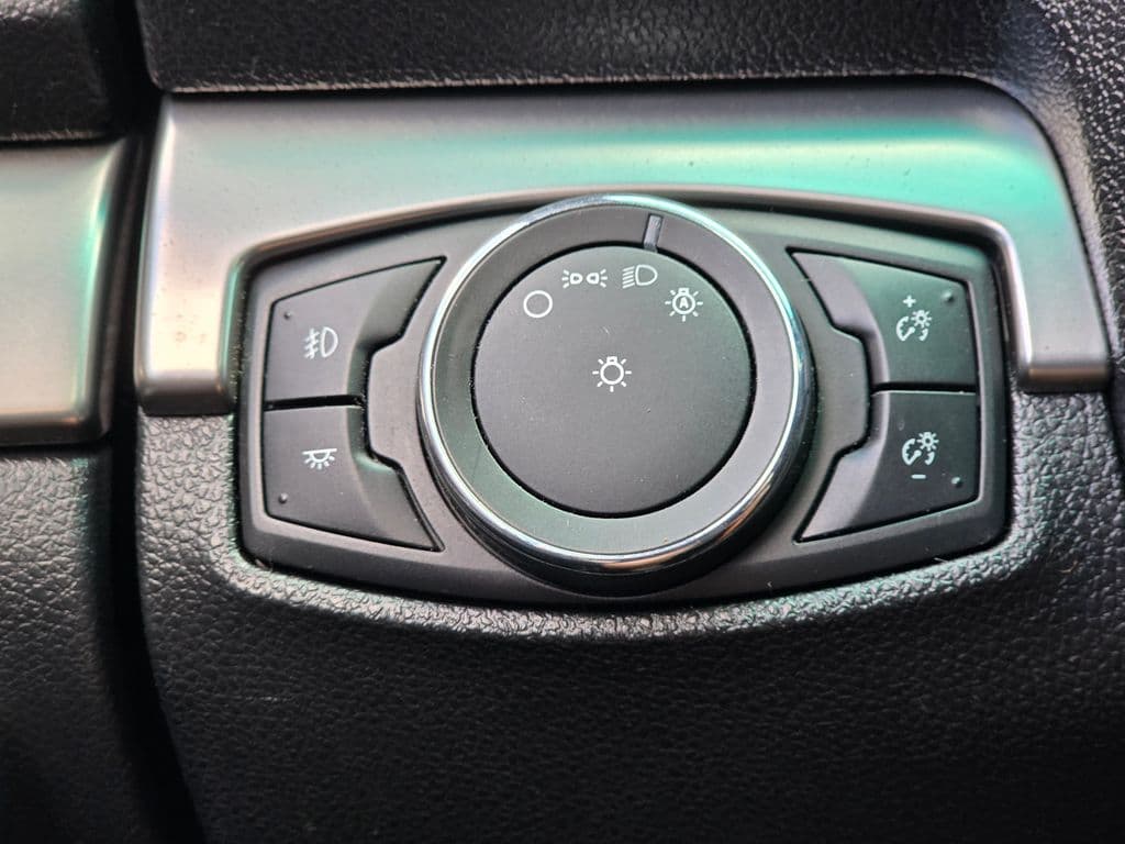 2018 Ford Explorer XLT - Photo 47