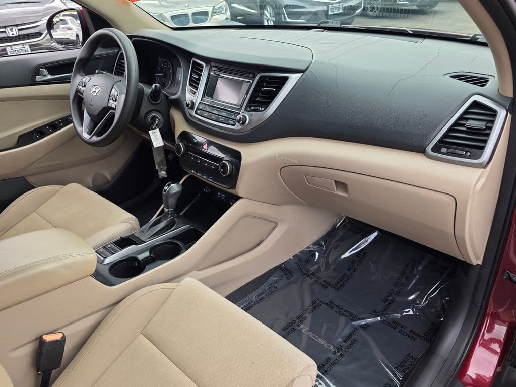 2016 Hyundai Tucson SE - Photo 10