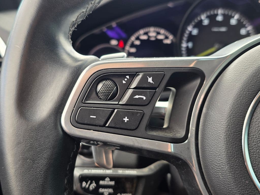 2022 Porsche Cayenne E-Hybrid - Photo 25
