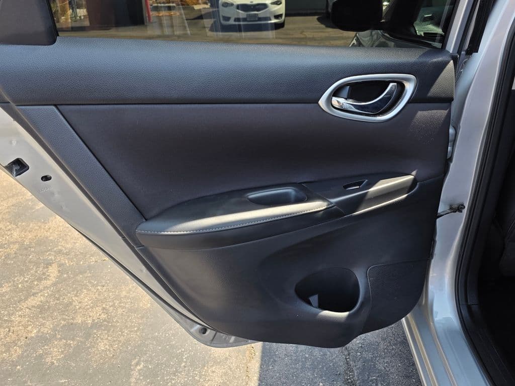 2018 Nissan Sentra SV - Photo 16