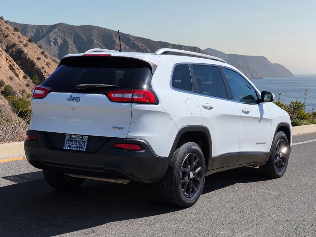 2017 Jeep Cherokee Latitude - Photo 8