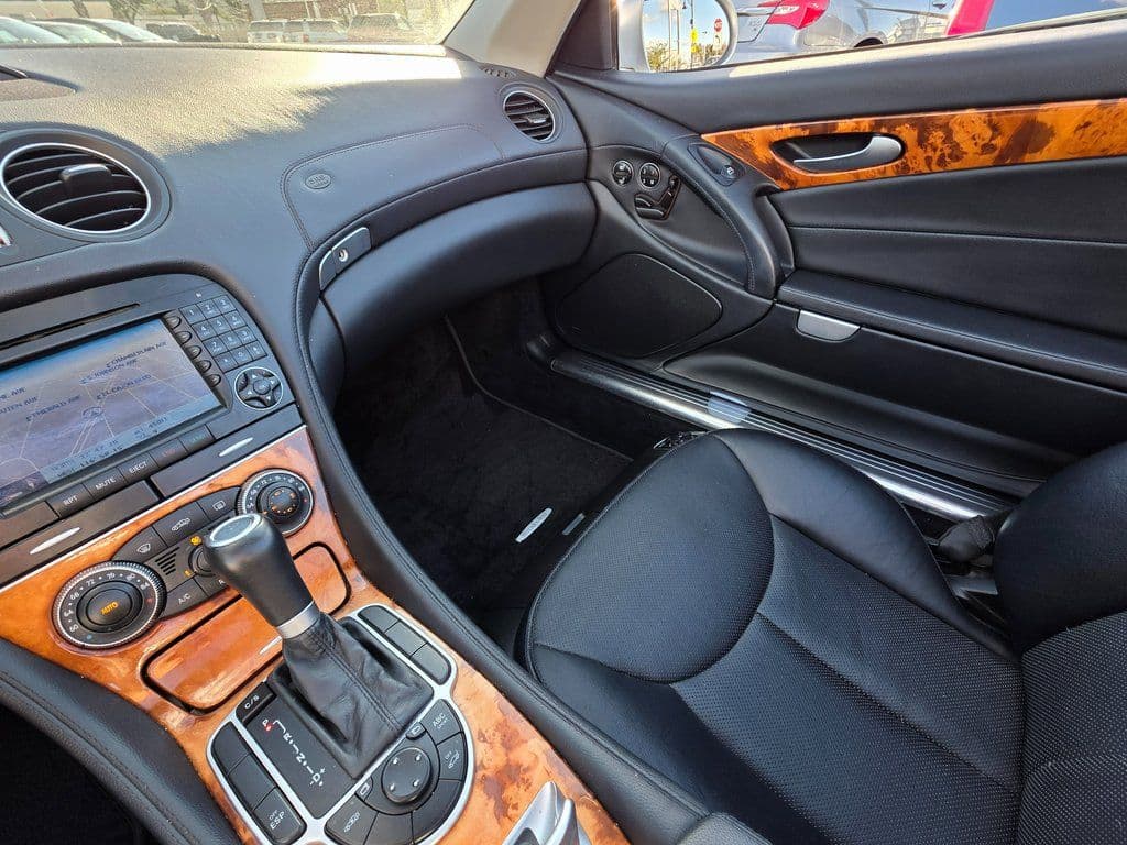 2007 Mercedes-Benz SL-Class SL 550 - Photo 33